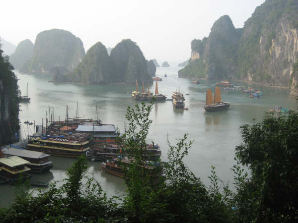 Image: Ha Long Bay, Vietnam